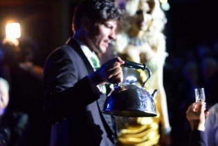 adam mada presents his famous magic kettle